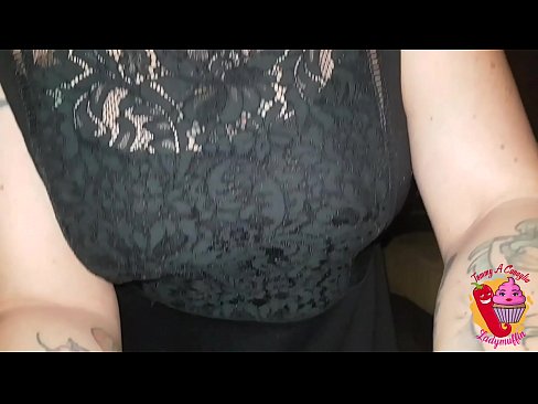 ❤️ Malĉasta vicfratino donas al li mamon kaj la hispanan ️❌ Porno ĉe ni ❌️